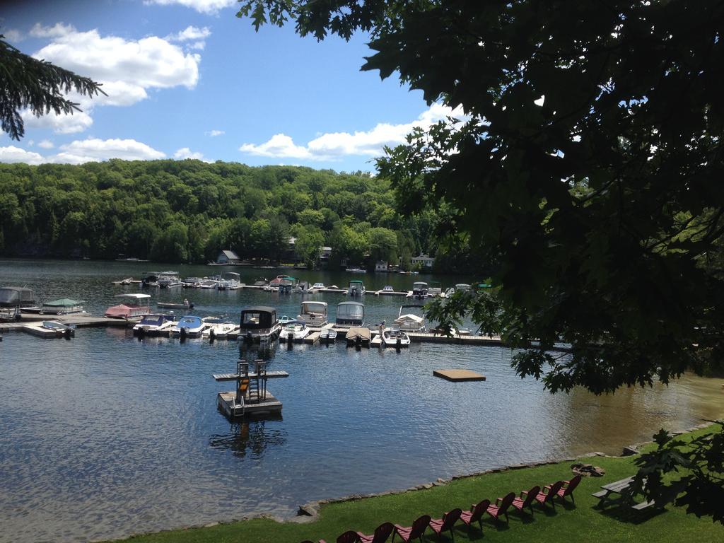 Little Hawk Resort & Marina Algonquin Highlands Exteriör bild